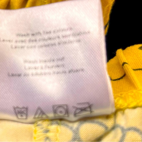 The Simpsons bundles Christmas Tee + 2 Piece Yellow /Black Sleepwear - Picture 12 of 17